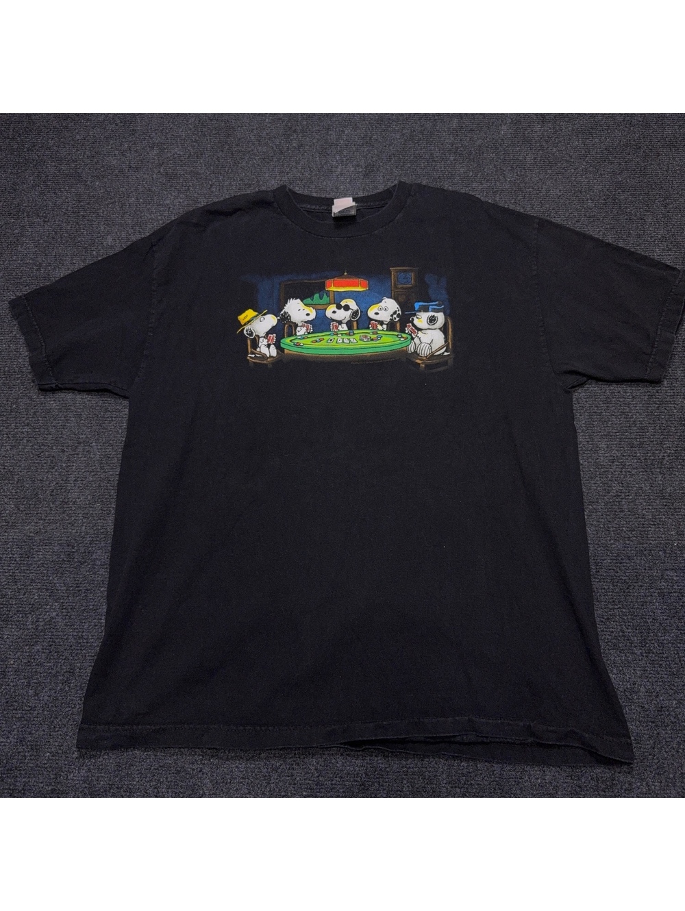 Peanuts Vintage Men's XL Black Poker Snoopy Graphic T-Shirt